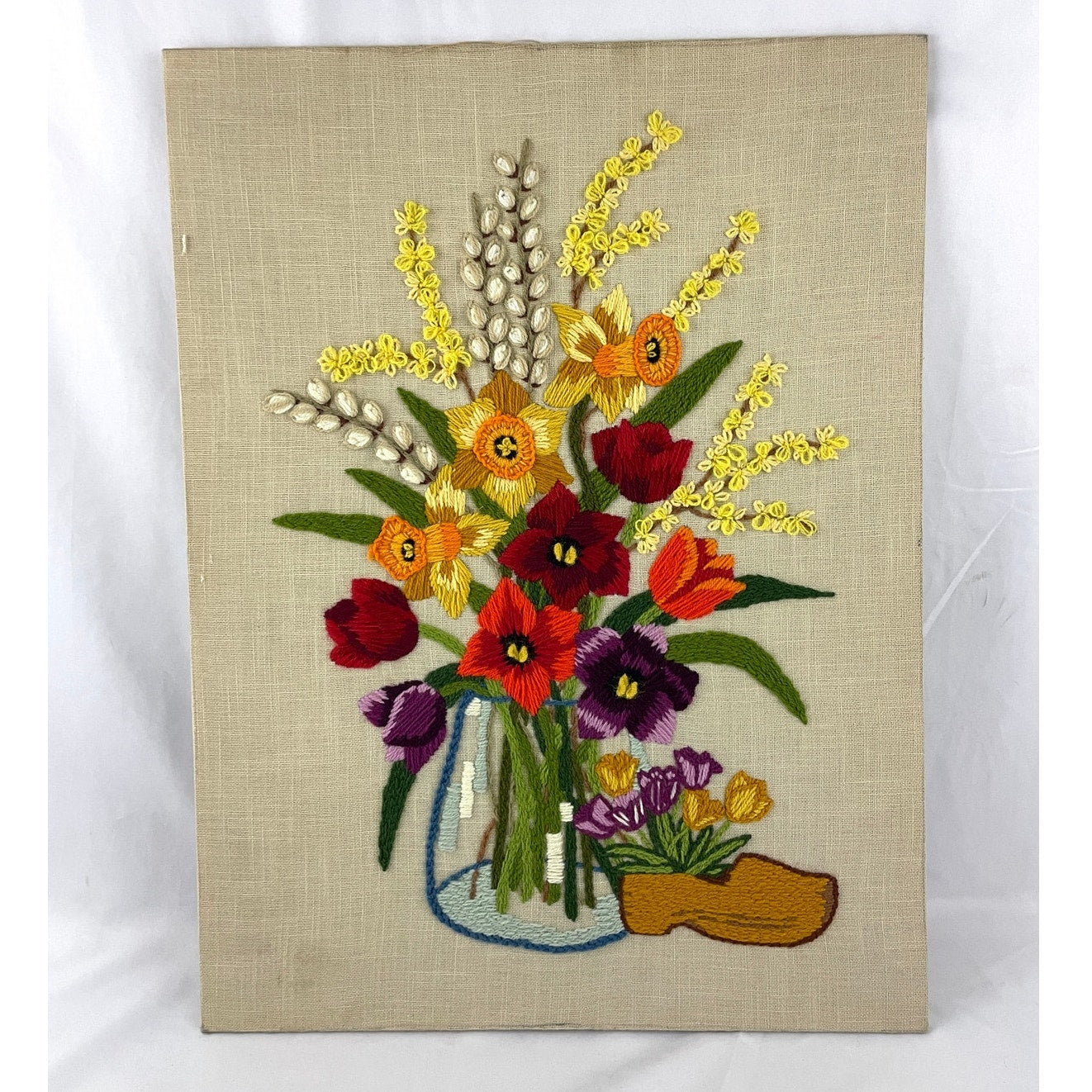 VTG Crewel Floral Vase Needlepoint 70's Fiber Wall Art Embroidered MCM Paragon