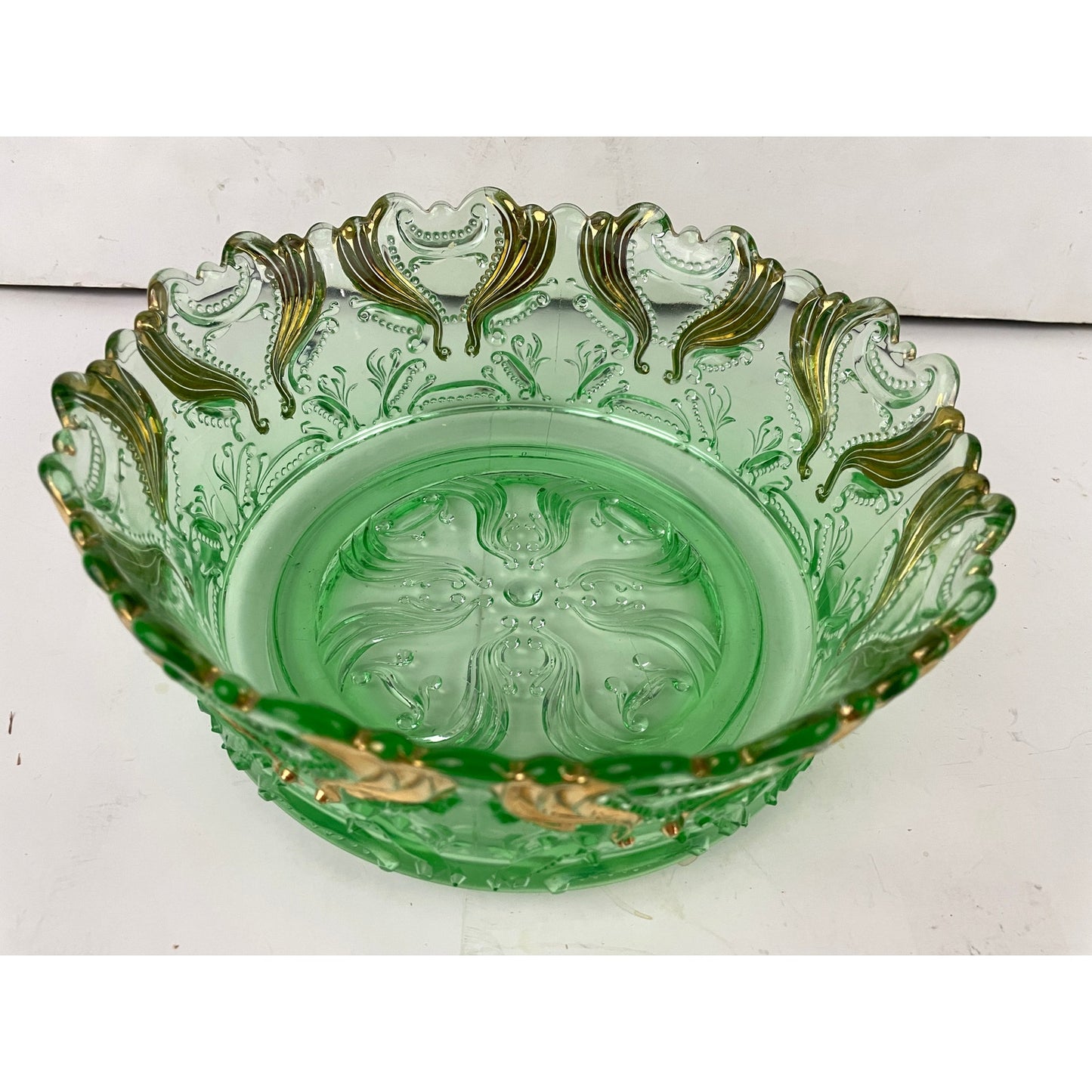 VTG Idyll Pattern Jefferson Pressed Glass Bowl Green Gold Accent