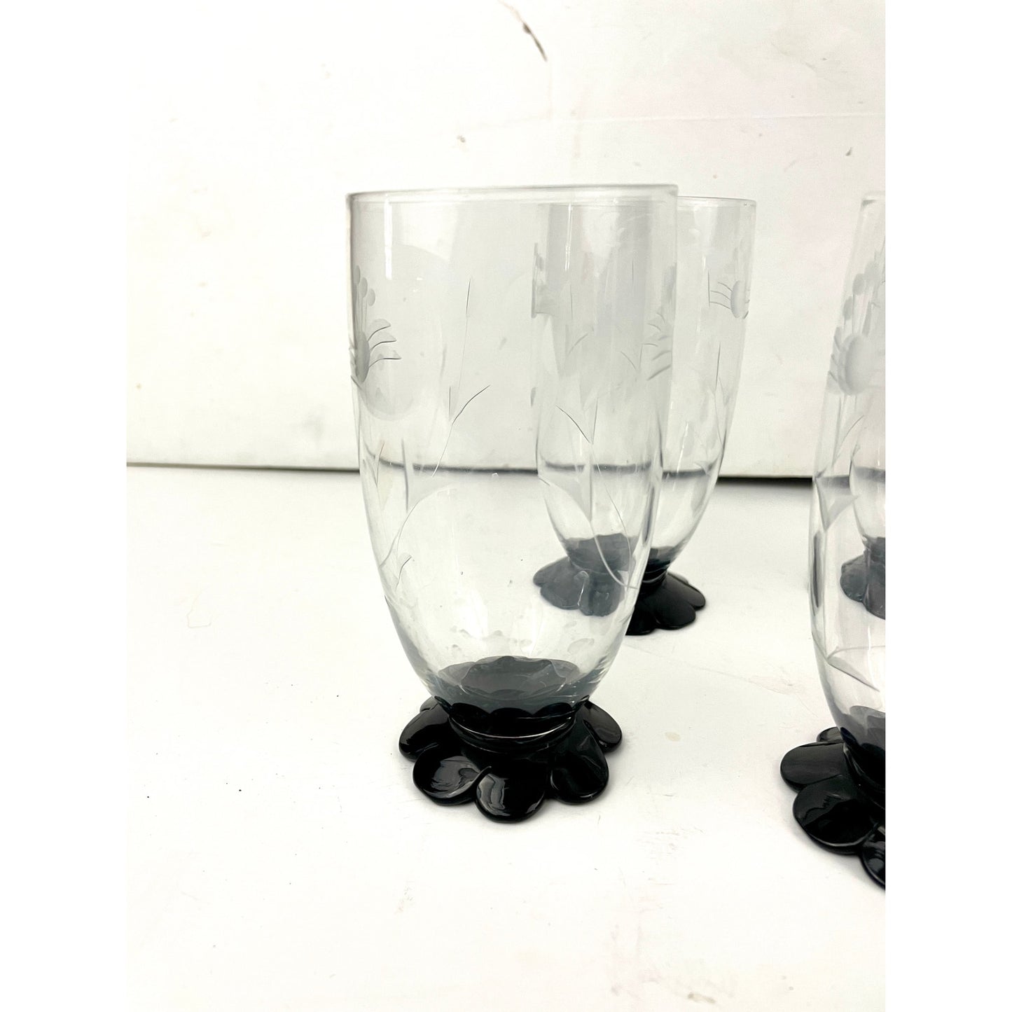 VTG Weston Etched Art Deco Floral Lily Base Black Footed Glasses Set of 7