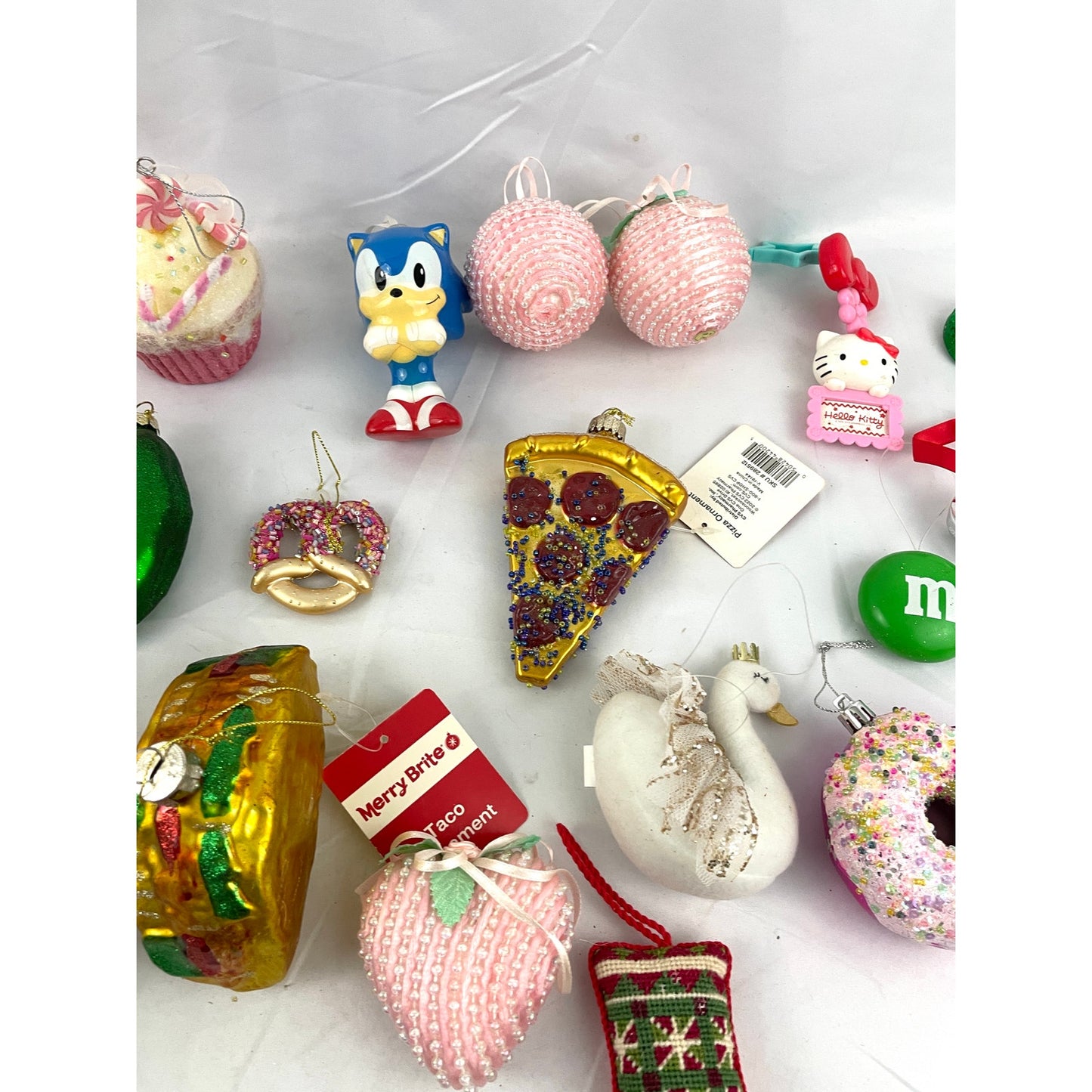 21x Holiday Ornaments Christmas Food Pizza Sonic Heart Cupcake Assorted Hanging