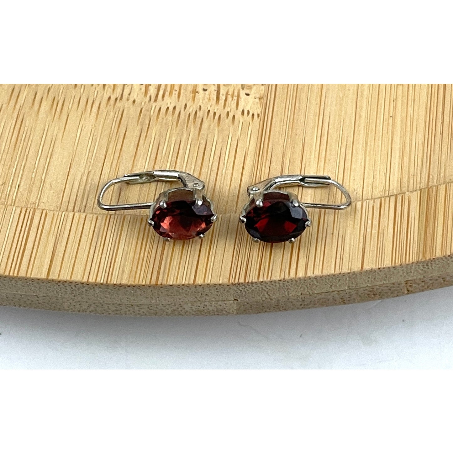 VTG Mozambique Garnet 925 Stamped Sterling Silver Leverbacks Earrings