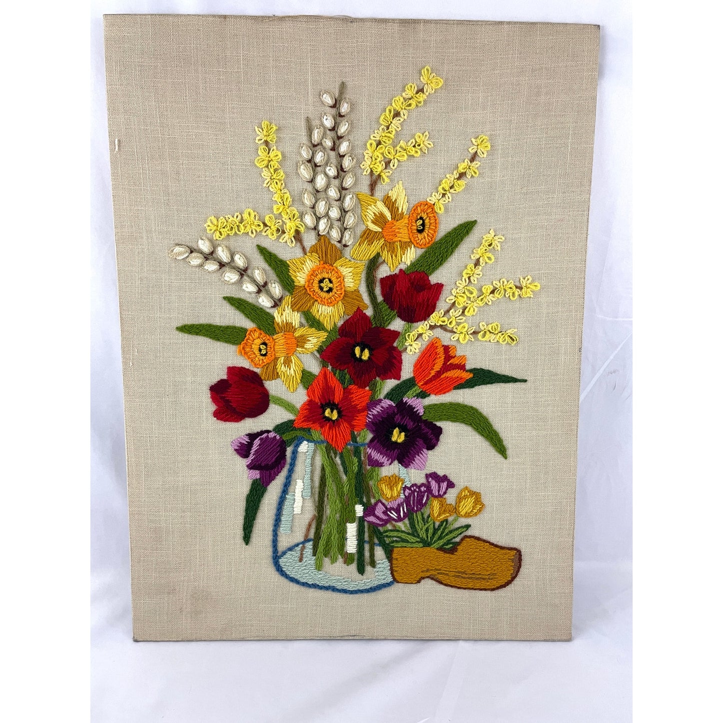 VTG Crewel Floral Vase Needlepoint 70's Fiber Wall Art Embroidered MCM Paragon