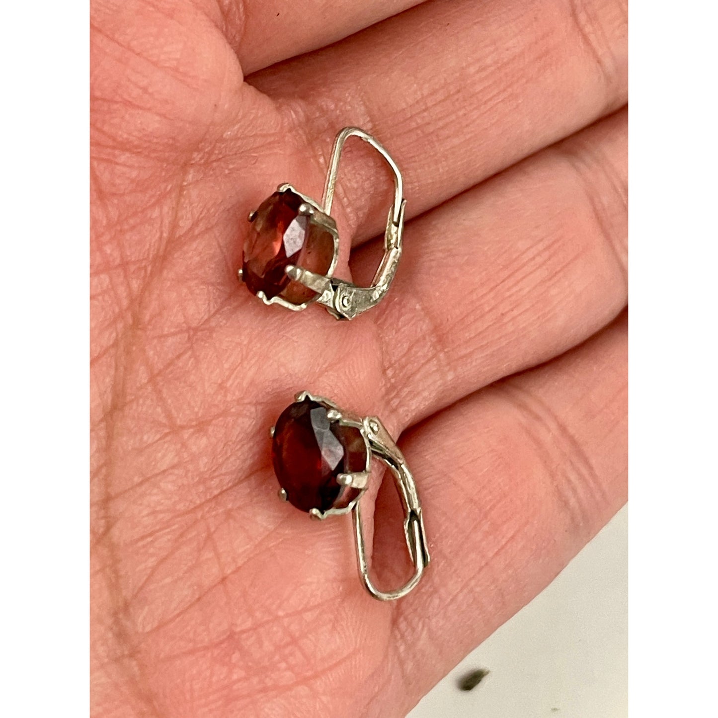 VTG Mozambique Garnet 925 Stamped Sterling Silver Leverbacks Earrings