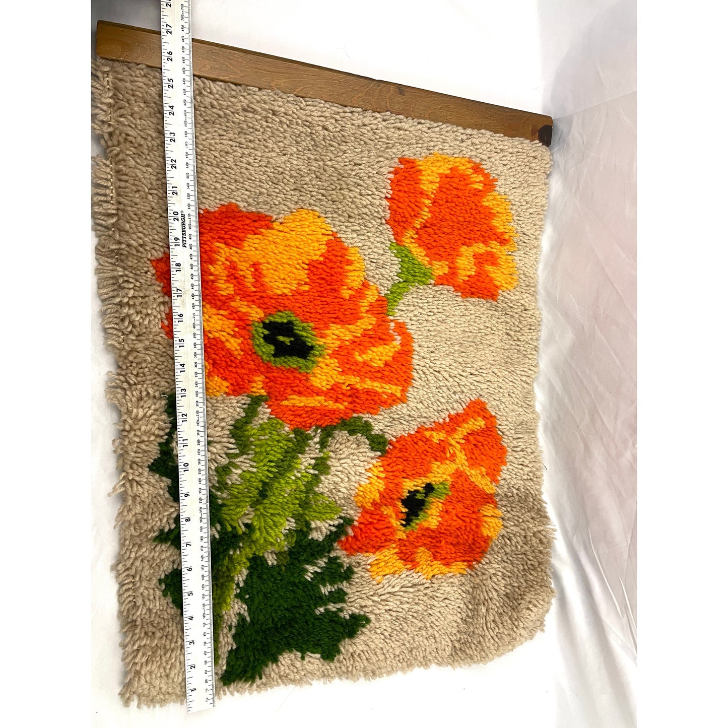 VTG Latch Hook Rug Wall Hanging Artwork Orange Poppies Flowers 21"x27" Handmade