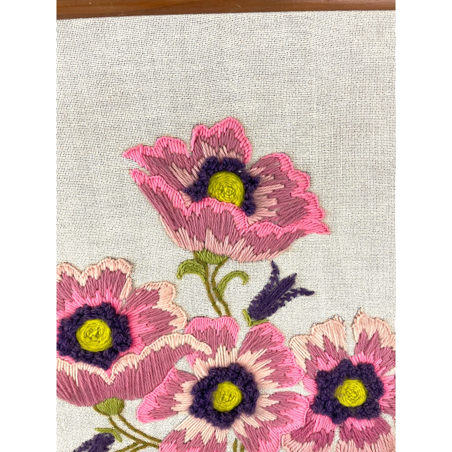 VTG Crewel Embroidery Floral Pink Flowers Framed 70's MCM Fiber Wall Art 20"X24"