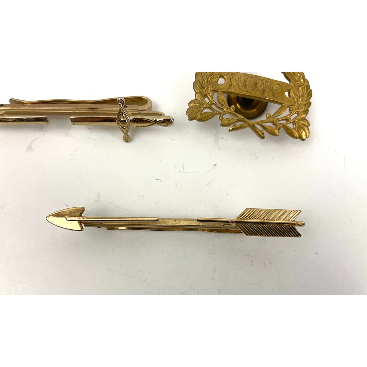 VTG Lot of 3 HICKOK Arrow & Sword Gold Tie Bar ROTC Dress Uniform Wreath SIGNED