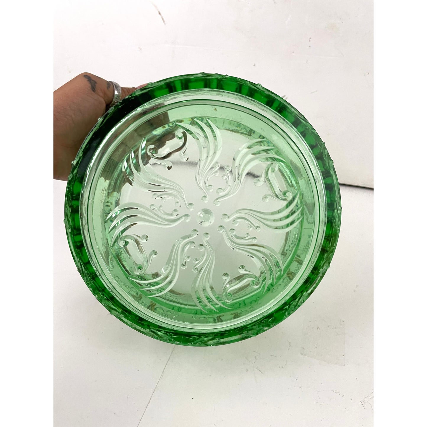 VTG Idyll Pattern Jefferson Pressed Glass Bowl Green Gold Accent