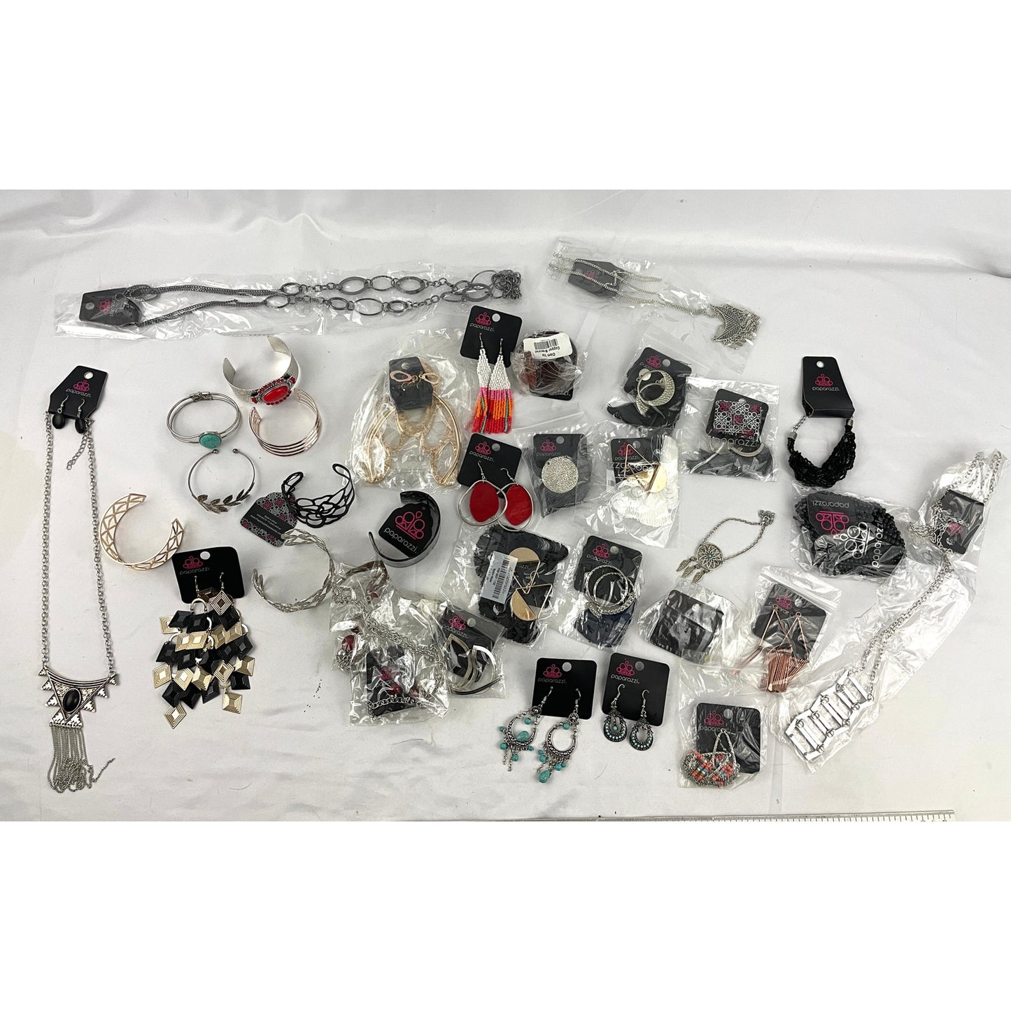 32 Pc Paparazzi Bulk Jewelry Lot Necklace Bracelet Bangles Variety NWT