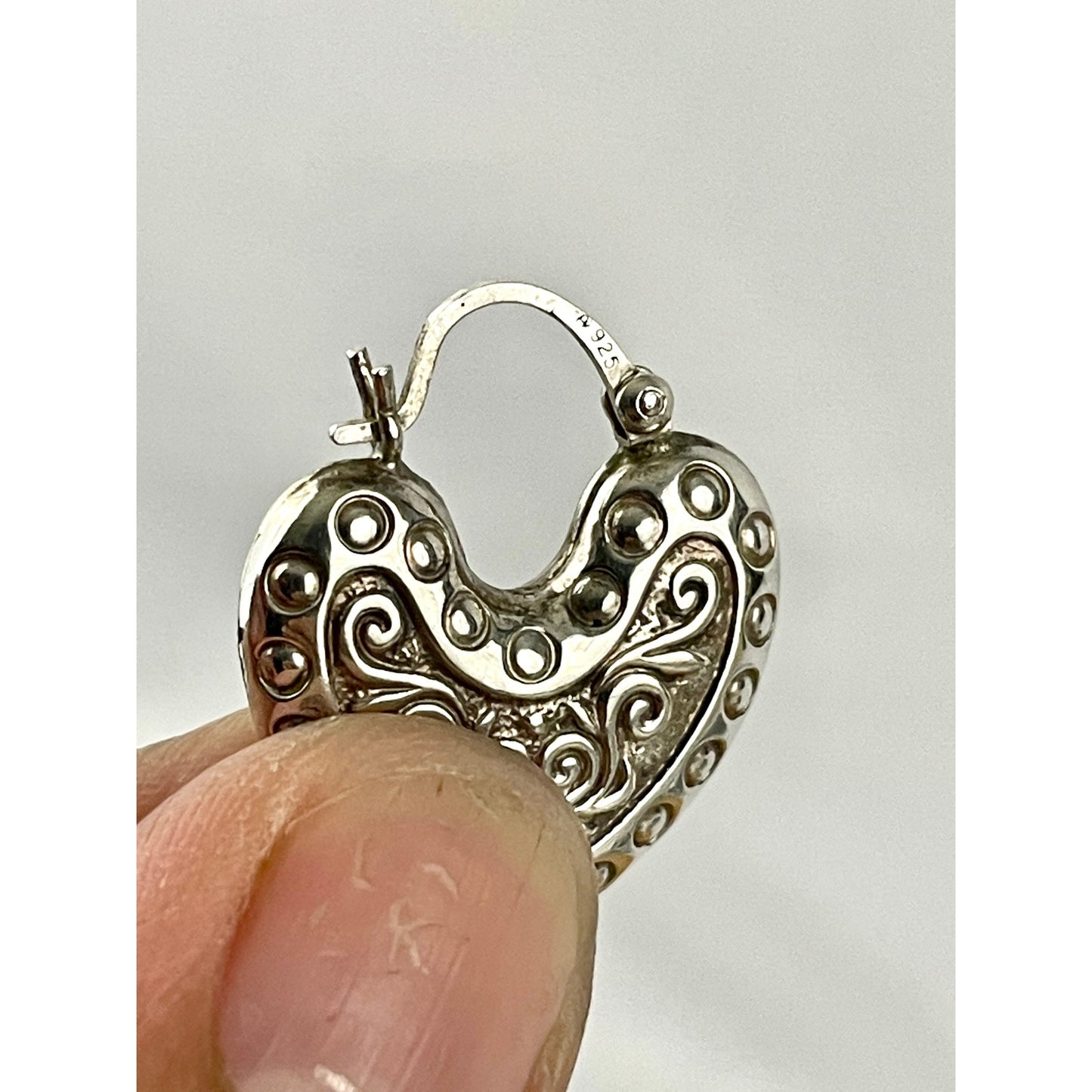 VTG Puffy Textured Heart Hoop Earrings 925 Sterling Silver 1990's