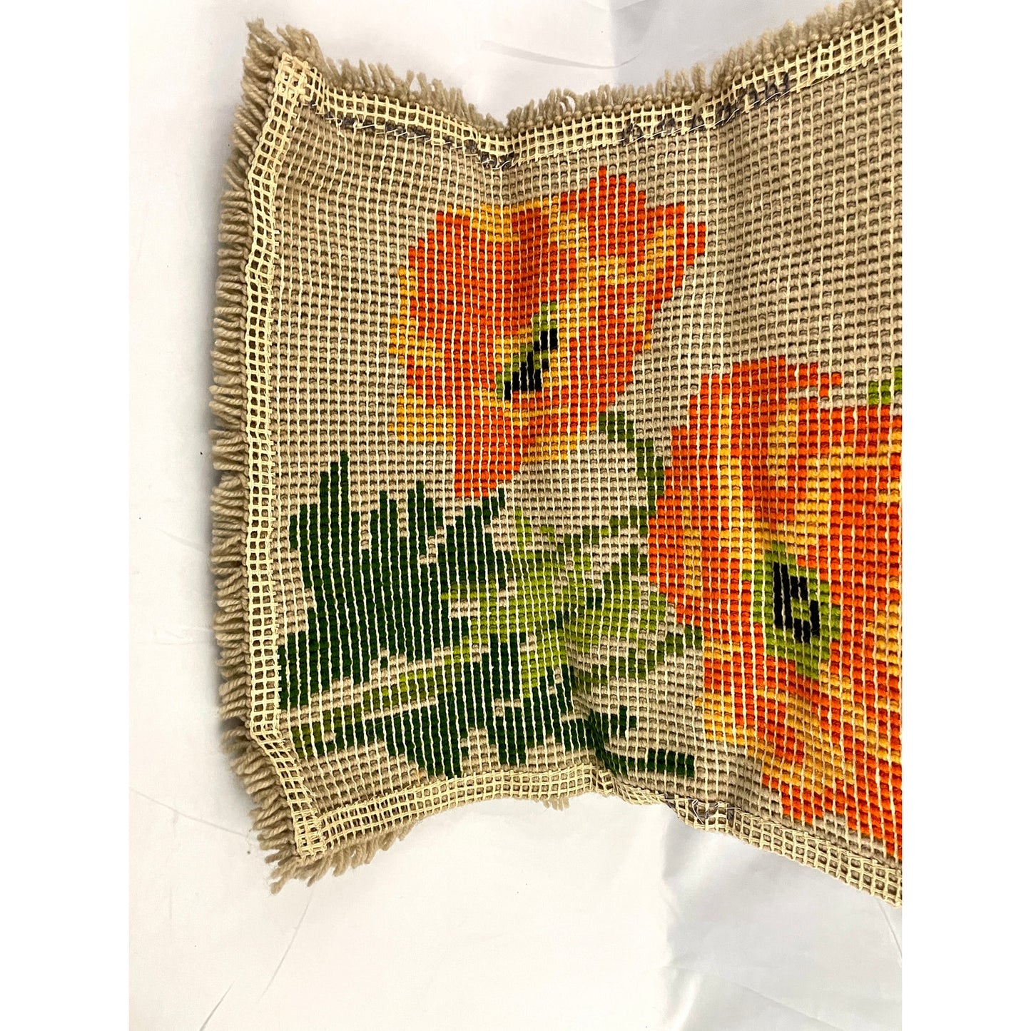 VTG Orange Poppies Latch Hook Rug Wall Hanging Artwork Flowers 19"x26" Handmade