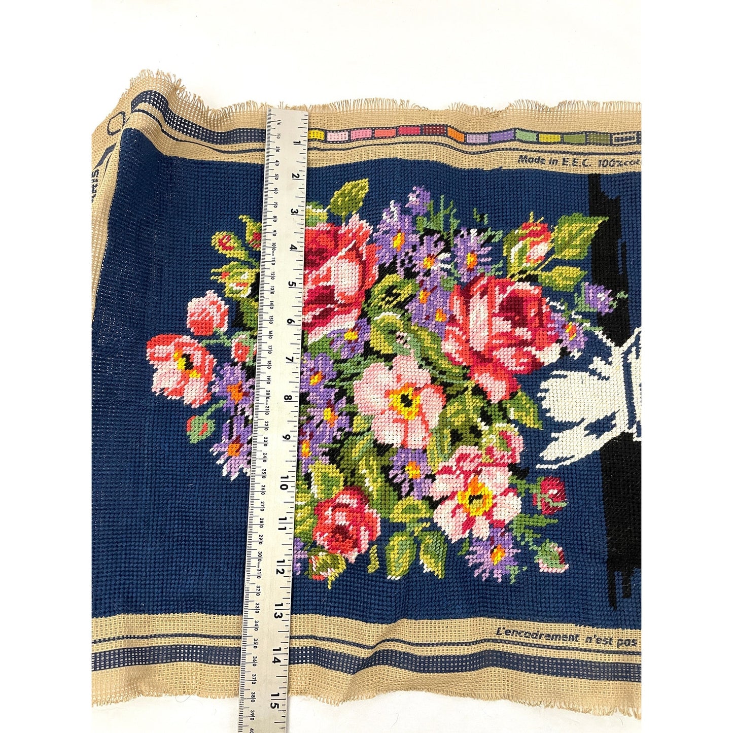 VTG Margot Creations de Paris Tapestry Needlepoint Flowers Roses #1238 15"x19"