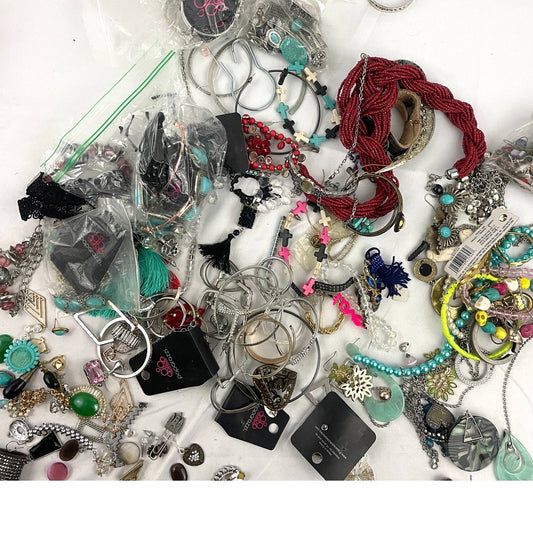 3.5LB Bulk Random Loose Jewelry Necklace Earrings Crafting Repurpose