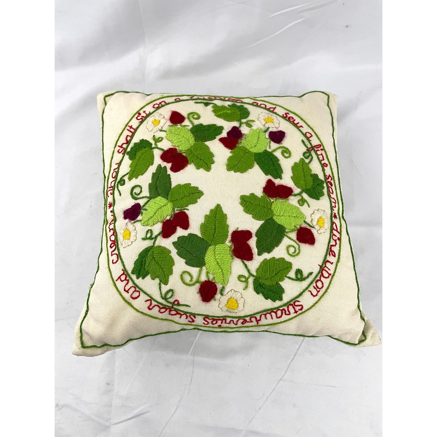 VTG Hand Stitched Strawberries Crewel Embroidery Throw Pillow 1080s 12"x12"