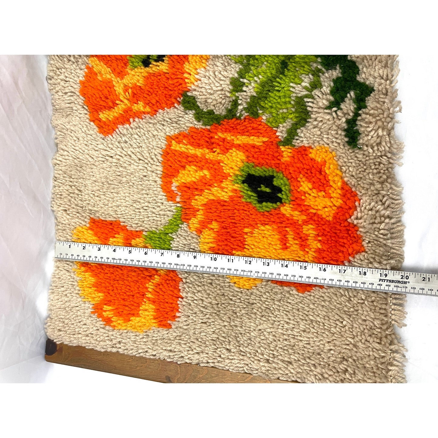 VTG Latch Hook Rug Wall Hanging Artwork Orange Poppies Flowers 21"x27" Handmade