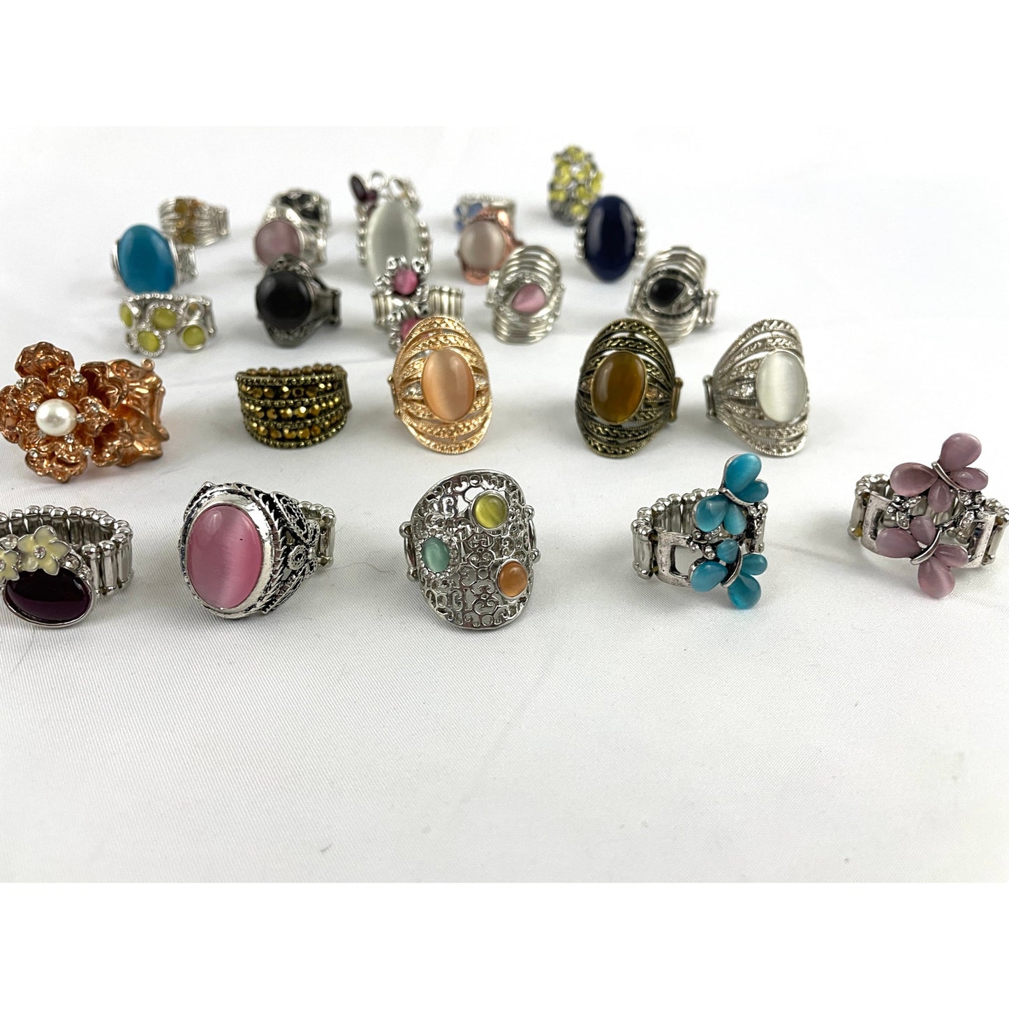 25 Pc Stretch Back Paparazzi Rings Rhinestone Centers Silver Gold Tone NWOT