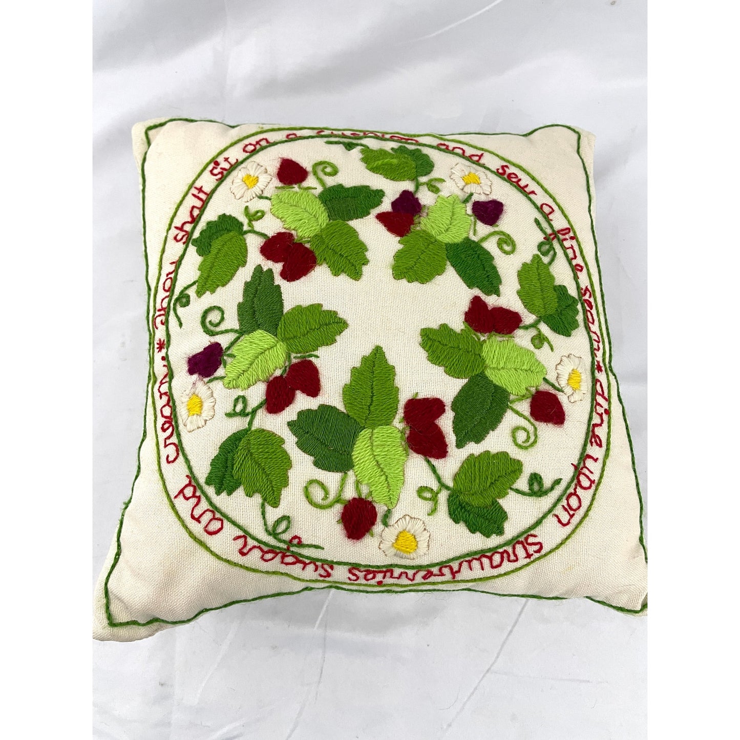 VTG Hand Stitched Strawberries Crewel Embroidery Throw Pillow 1080s 12"x12"