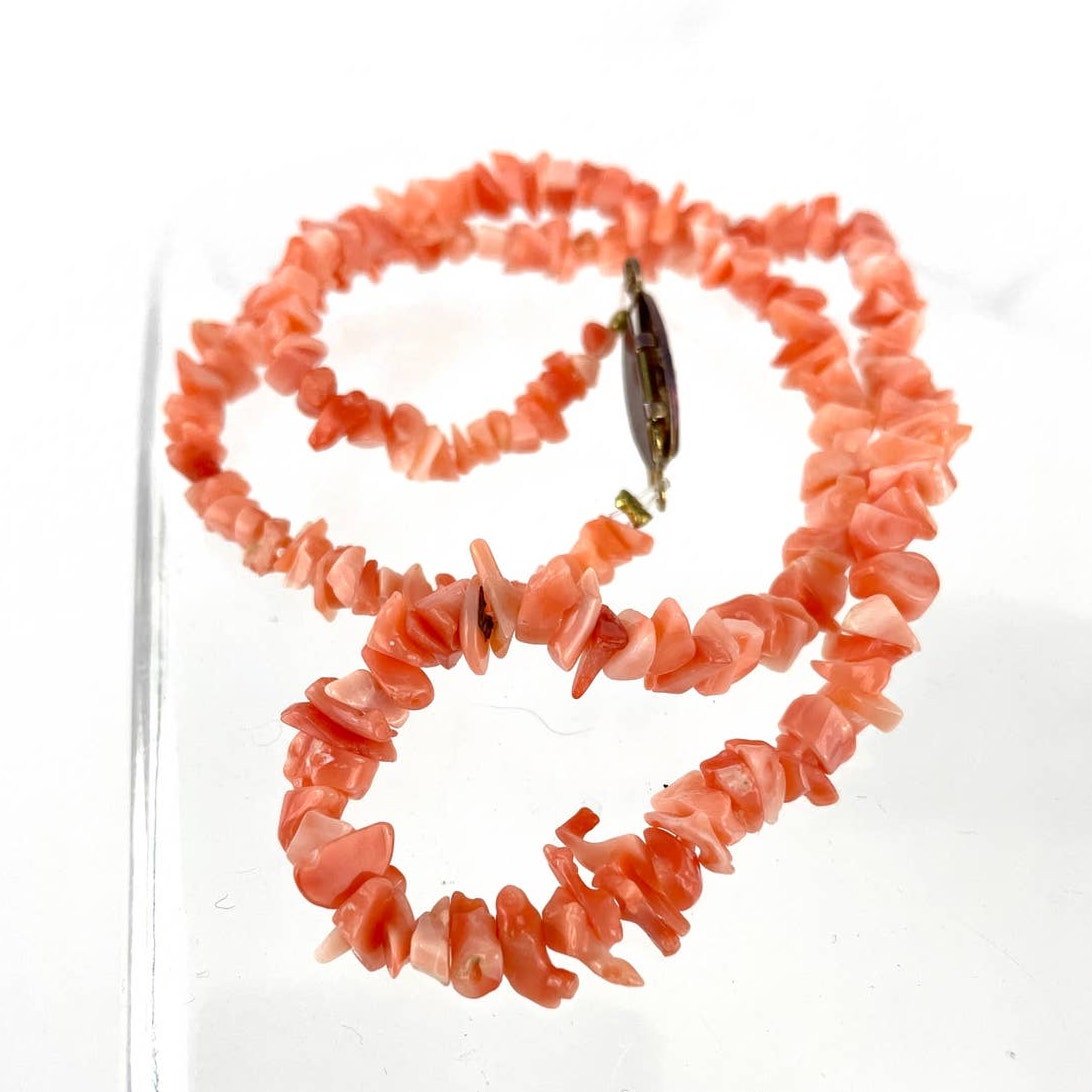 VTG Pink Coral Necklace Chip 16" Choker Nugget Bead Bright Natural