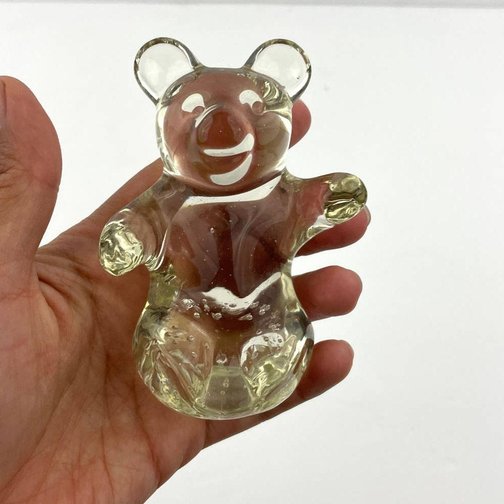 VTG Clear Crystal Glass Bear Controlled Bubbles Paperweight 8.4 Oz