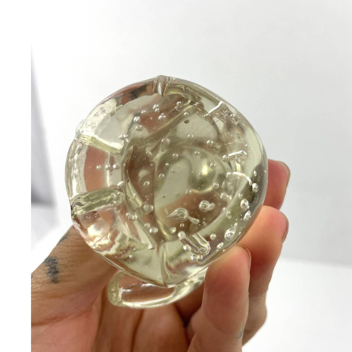 VTG Clear Crystal Glass Bear Controlled Bubbles Paperweight 8.4 Oz