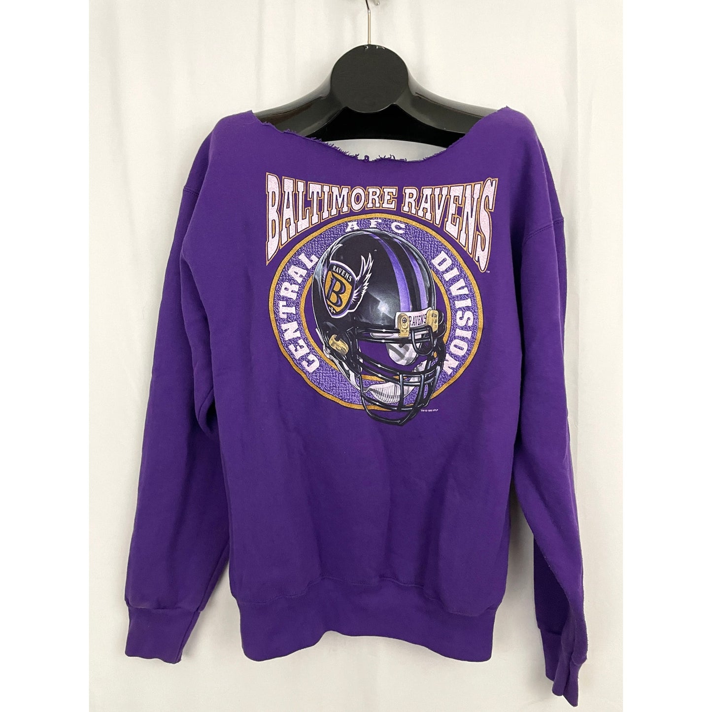 VTG Baltimore Ravens Cut out Sweatshirt LARGE 1995 Central Division