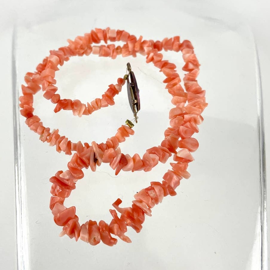 VTG Pink Coral Necklace Chip 16" Choker Nugget Bead Bright Natural