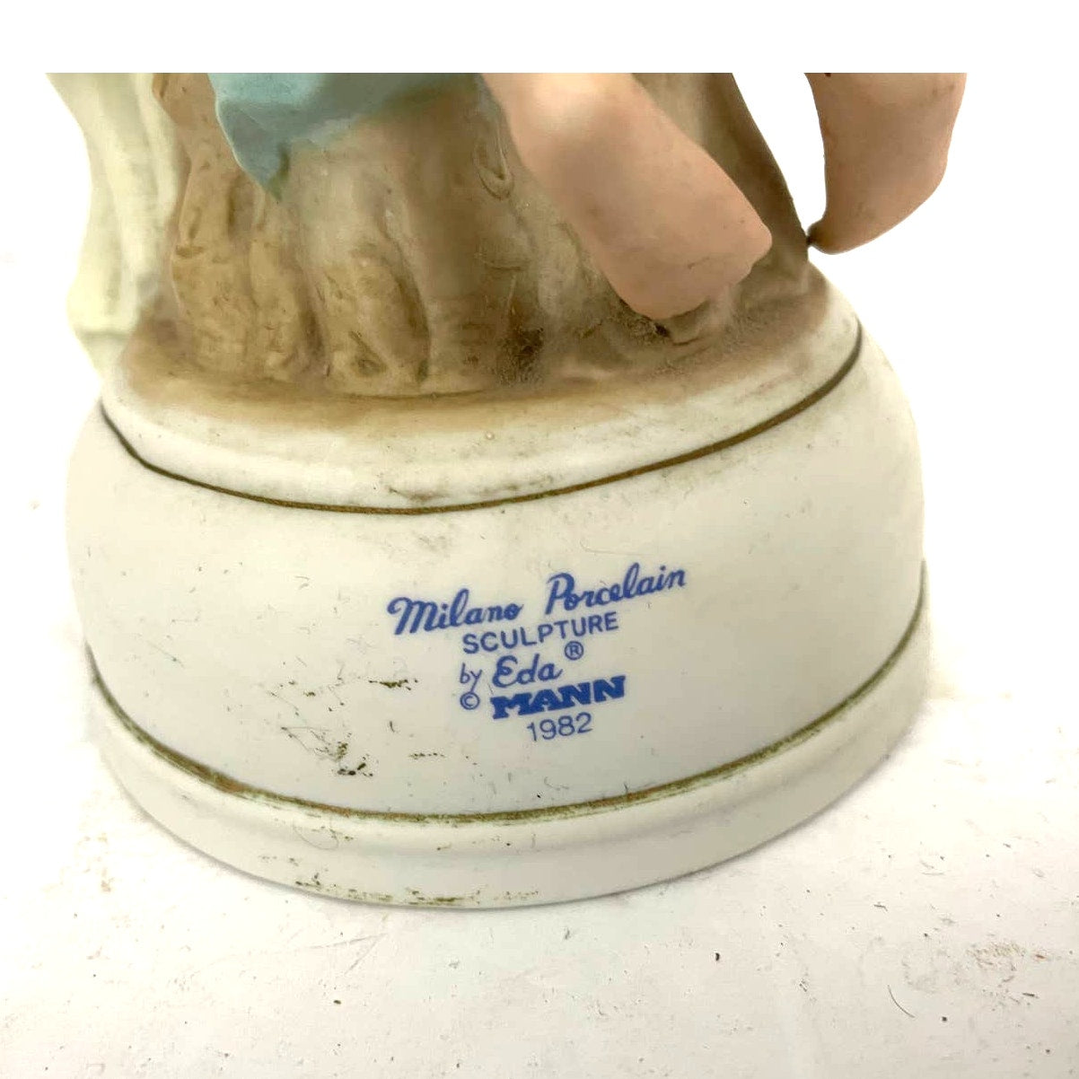 VTG Porcelain Angel Music Box Milano Porcelain Sculpture Figure 1982 Eda Mann