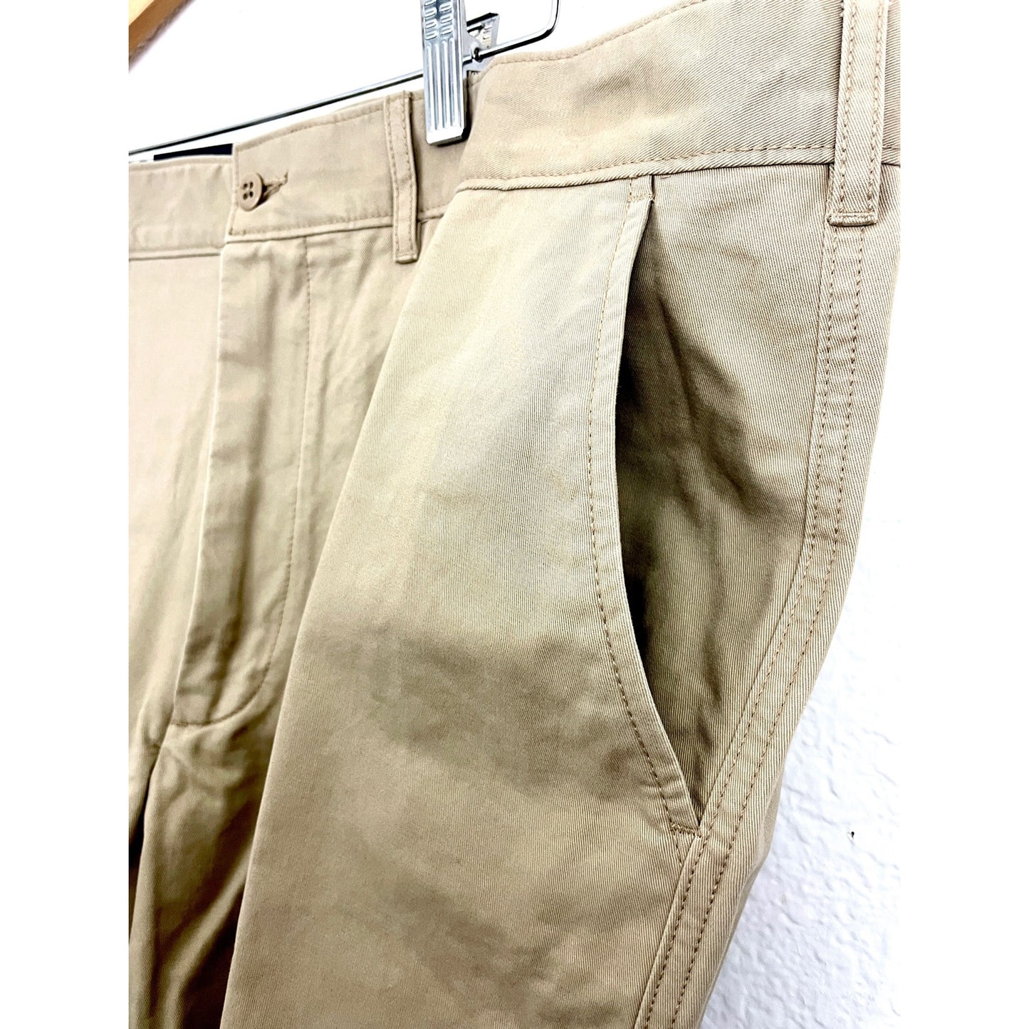 Khaki Chino Shorts Sz 40 100% Cotton Men's NWT Cremieux Madison