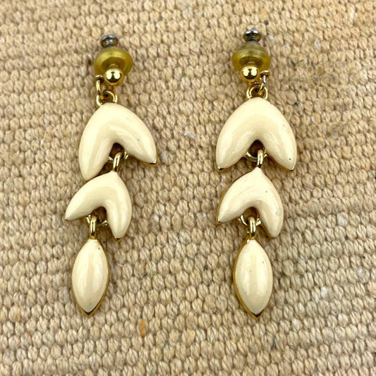 VTG Signed Napier Gold Tone Earrings Enamel Dangle Beige Jewelry 2"