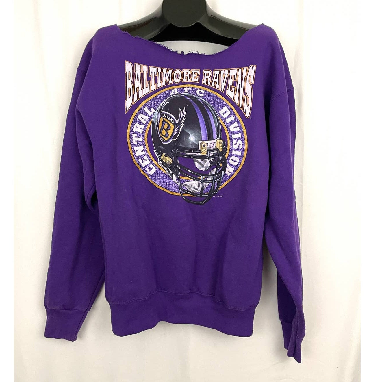 VTG Baltimore Ravens Cut out Sweatshirt LARGE 1995 Central Division